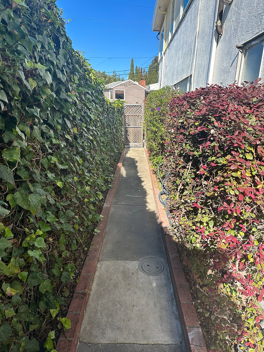 Private entryway to unit