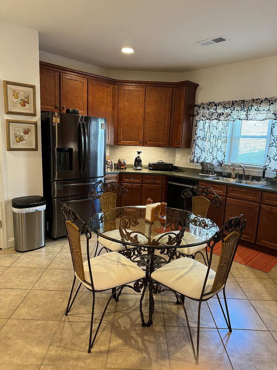 Furnished Finder property 659329_1 photo 26