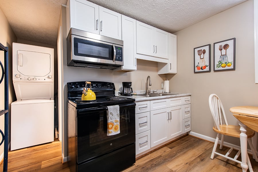 Furnished Finder property 659456_1 photo 13