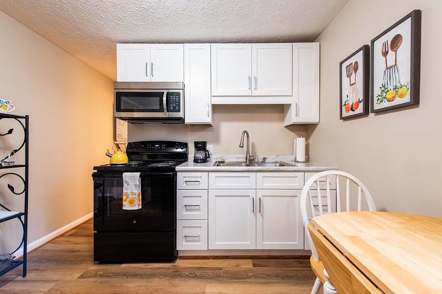 Furnished Finder property 659456_1 photo 12