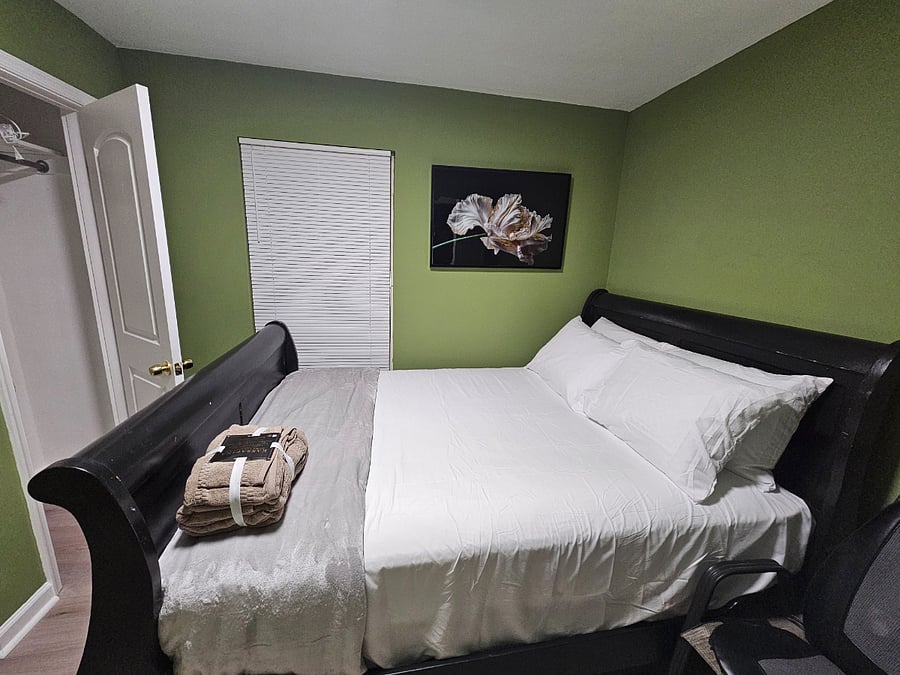 Furnished Finder property 659467_1 photo 3