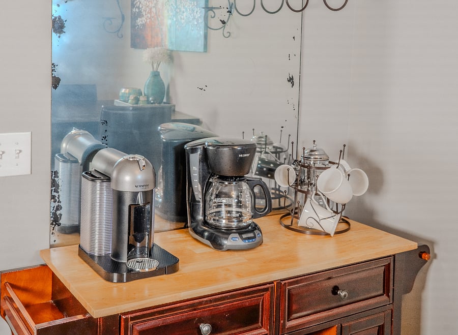 Coffee/tea station