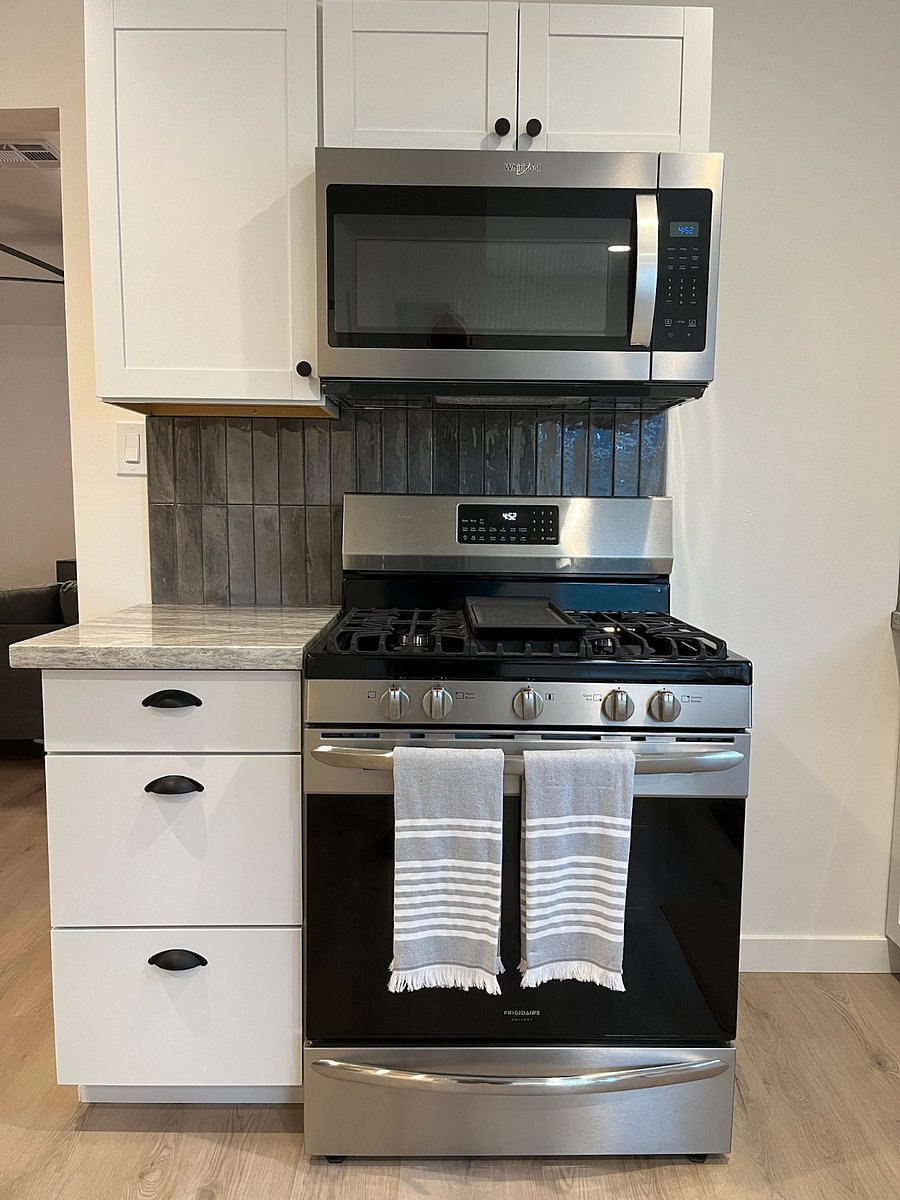 Furnished Finder property 659498_1 photo 8
