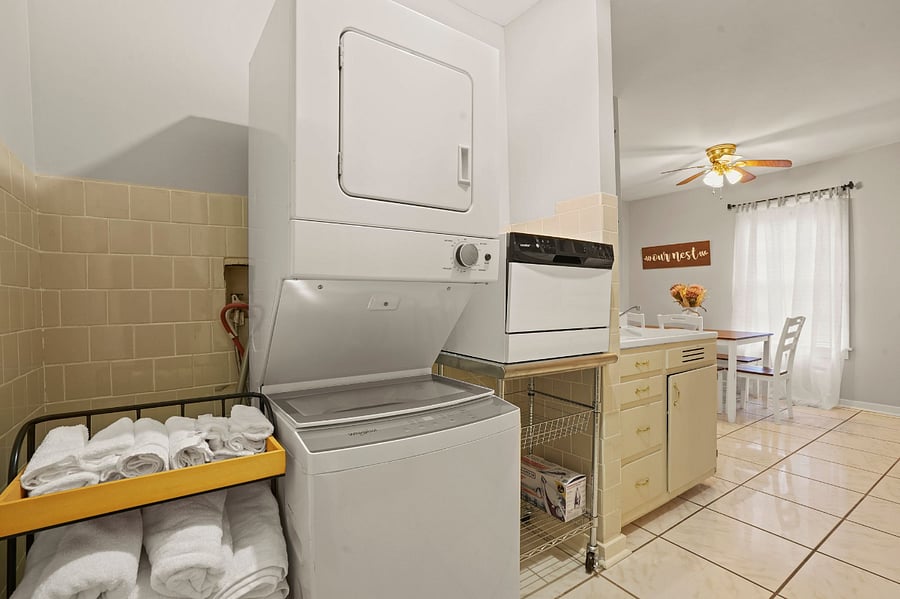 Furnished Finder property 659546_1 photo 5
