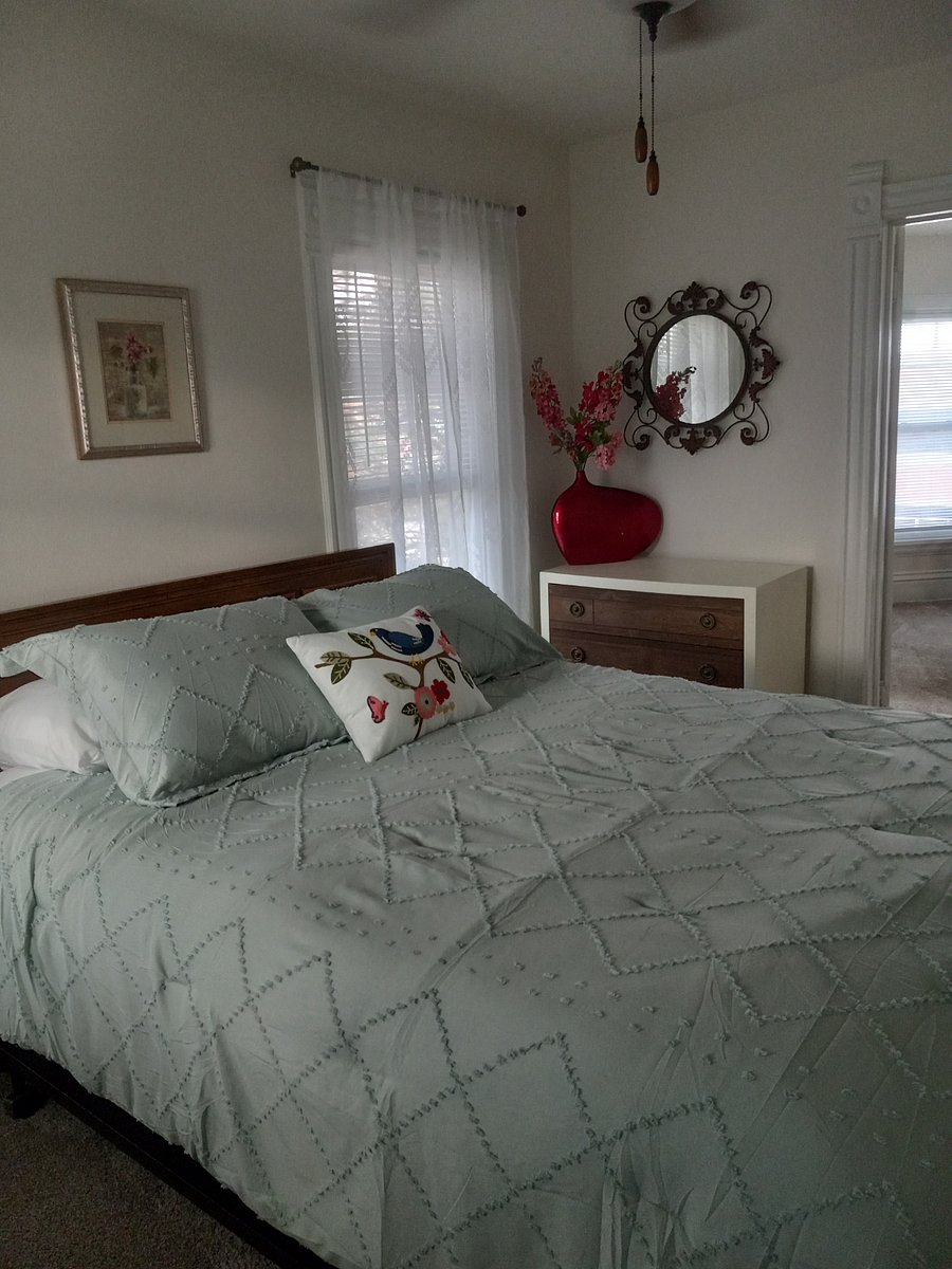Furnished Finder property 659603_1 photo 4