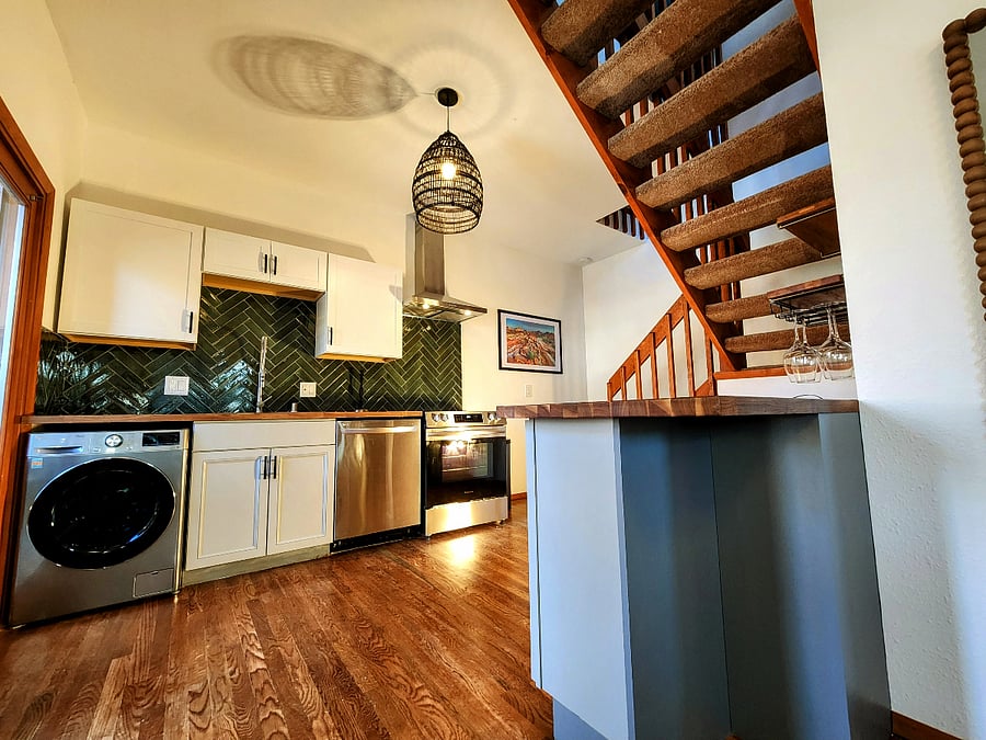 Furnished Finder property 659694_1 photo 3