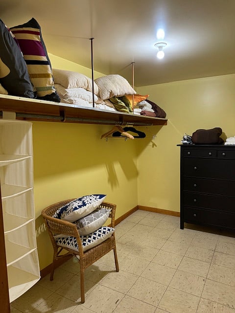 large Den size Walk-in Closet