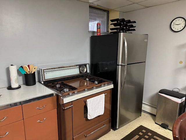 All metal gas stove, fridge is 2 years old sparkling clean and quiet.