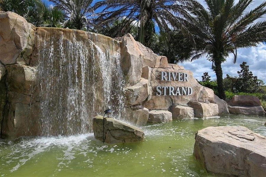Entrance into River Strand community.