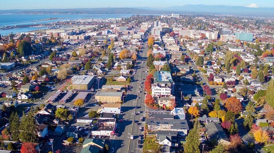Downtown City of Everett looking north. You can see Providence Regional Medical Center in the distance. Also to the right is Everett Community College and Washington State University - Everett. Downtown Everett has comedy & music clubs, FUNKO, restaurants, Angel of the Winds Arena, Farmers Market, Aqua Sox Baseball Stadium, etc.