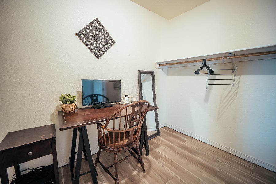 Furnished Finder property 659853_1 photo 12