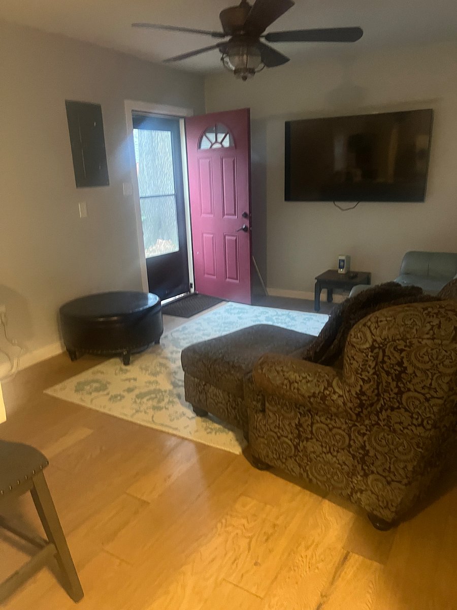 Furnished Finder property 659982_1 photo 4