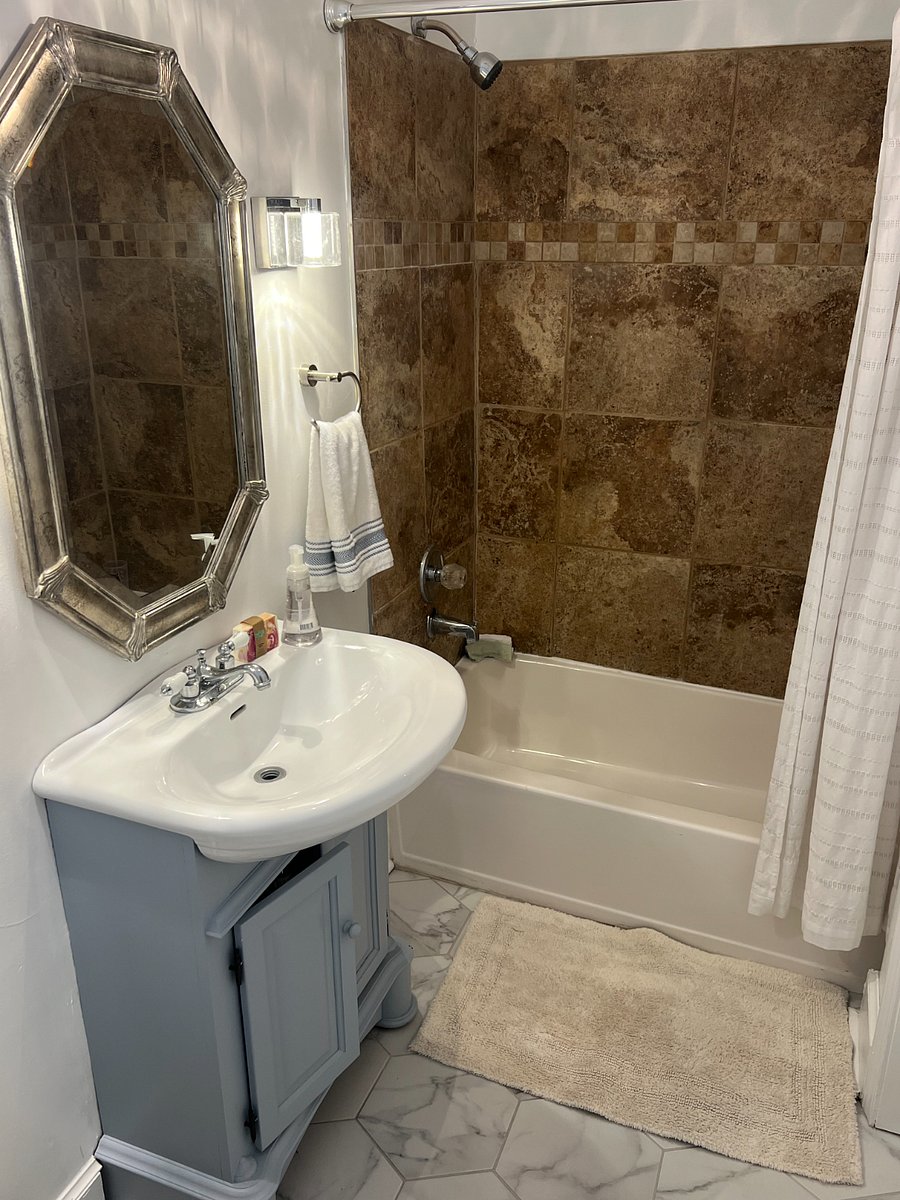 Furnished Finder property 659995_1 photo 12