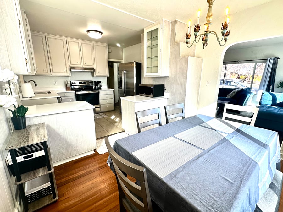 Furnished Finder property 660022_1 photo 24