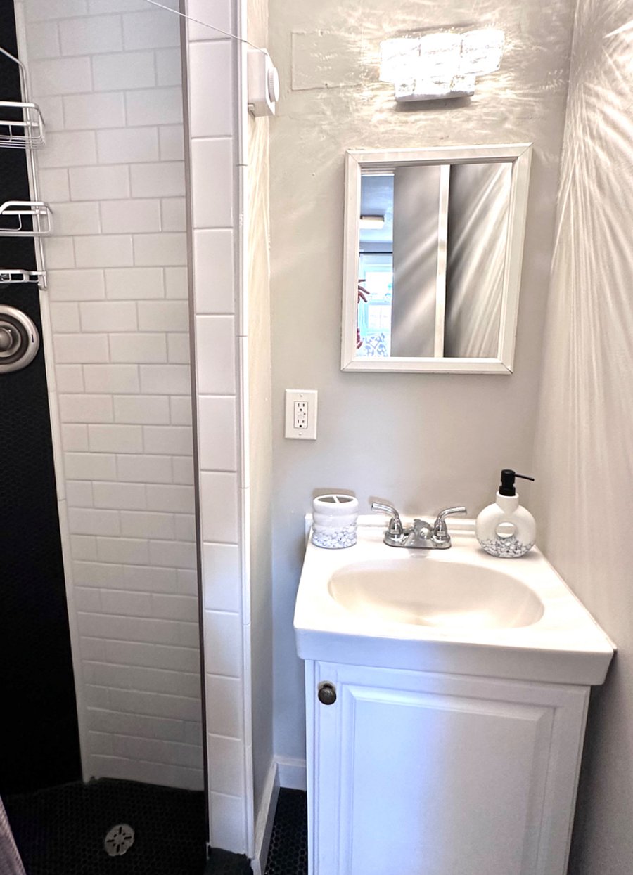 Furnished Finder property 660022_3 photo 6