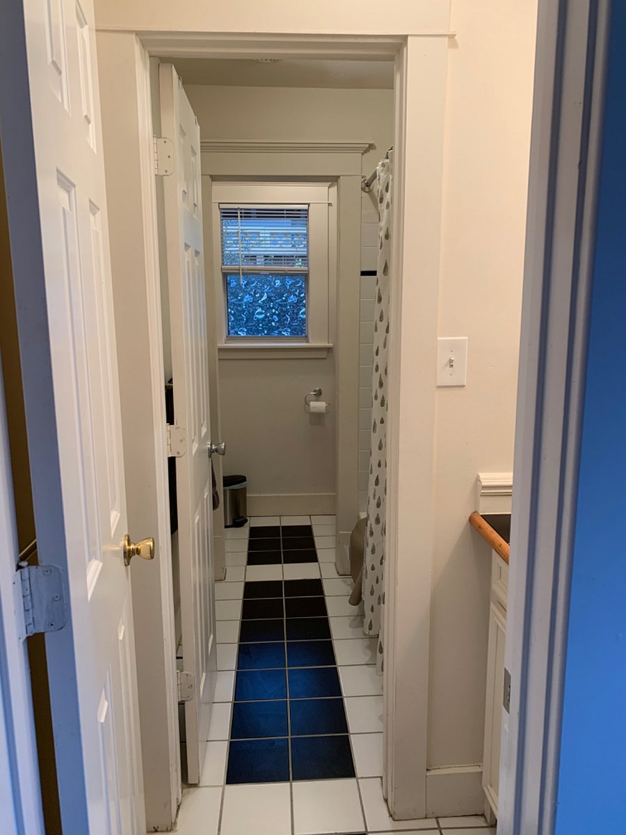 BATHROOM 1.5