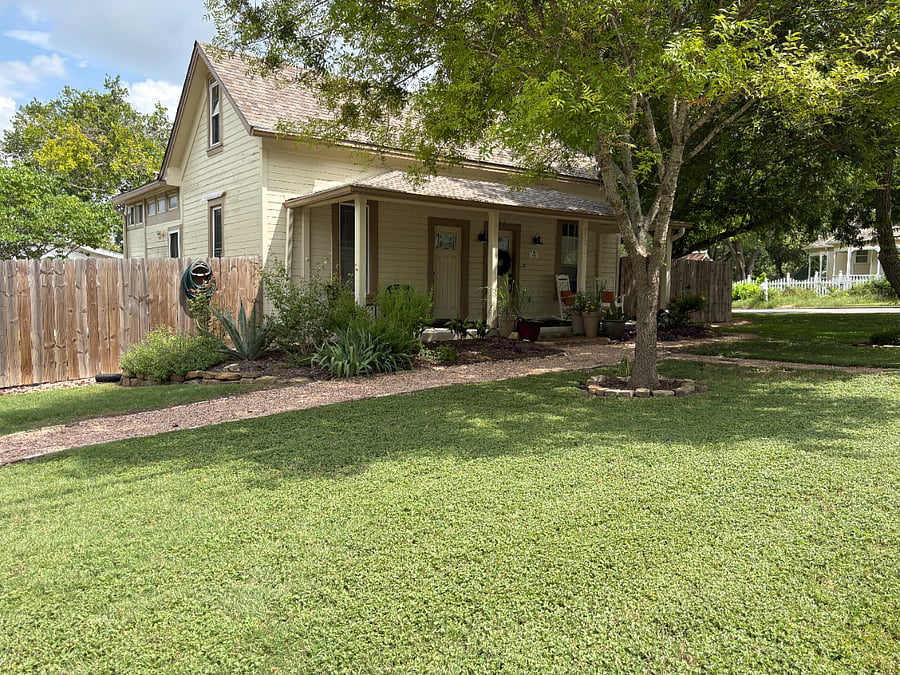 Furnished Finder property 660137_1 photo 12