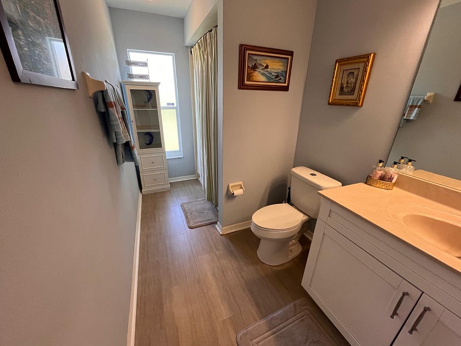 Furnished Finder property 660140_1 photo 17
