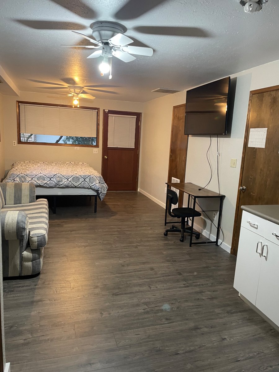Furnished Finder property 660146_1 photo 3