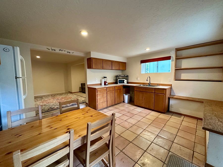 Furnished Finder property 660180_1 photo 5