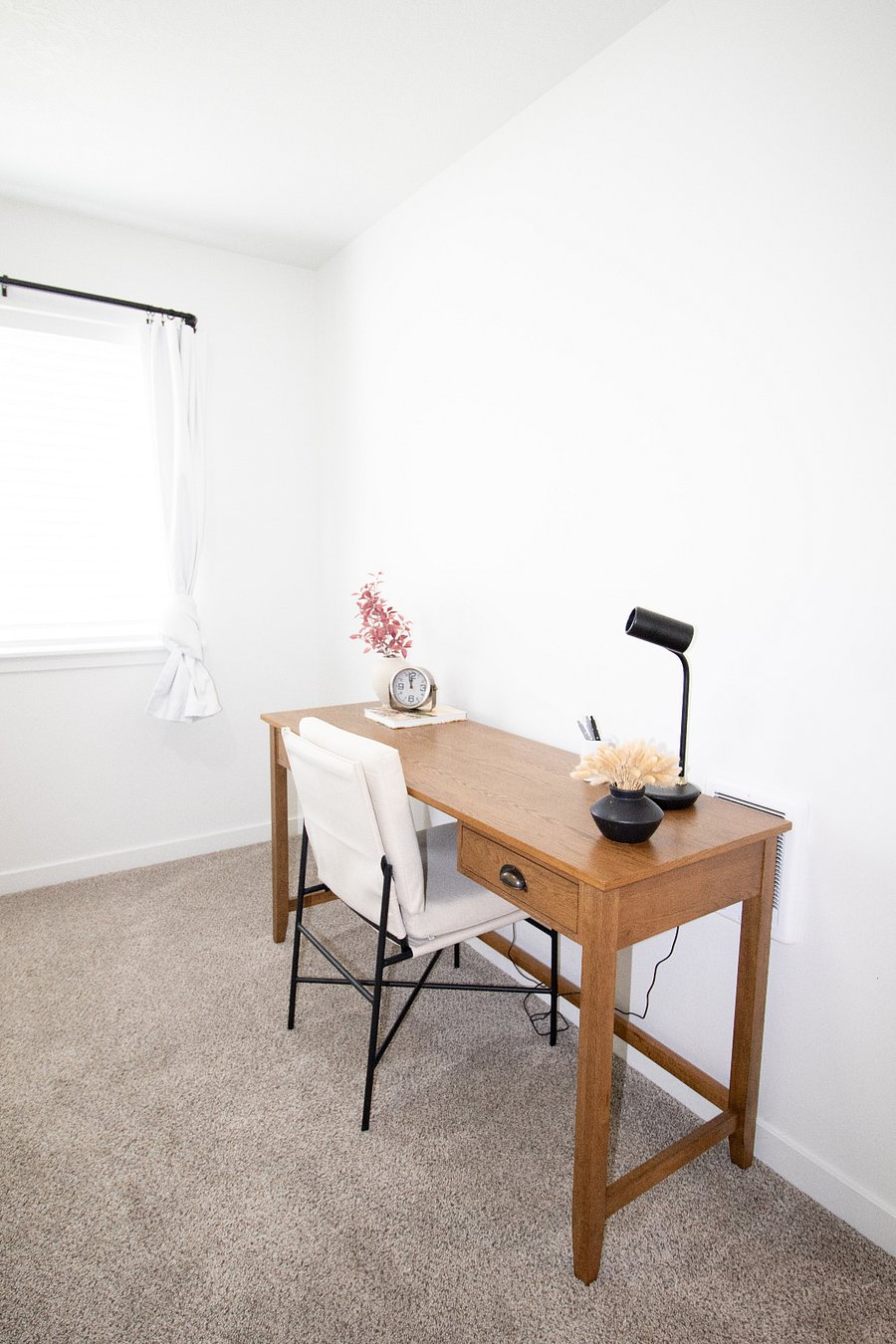 Furnished Finder property 660256_4 photo 6