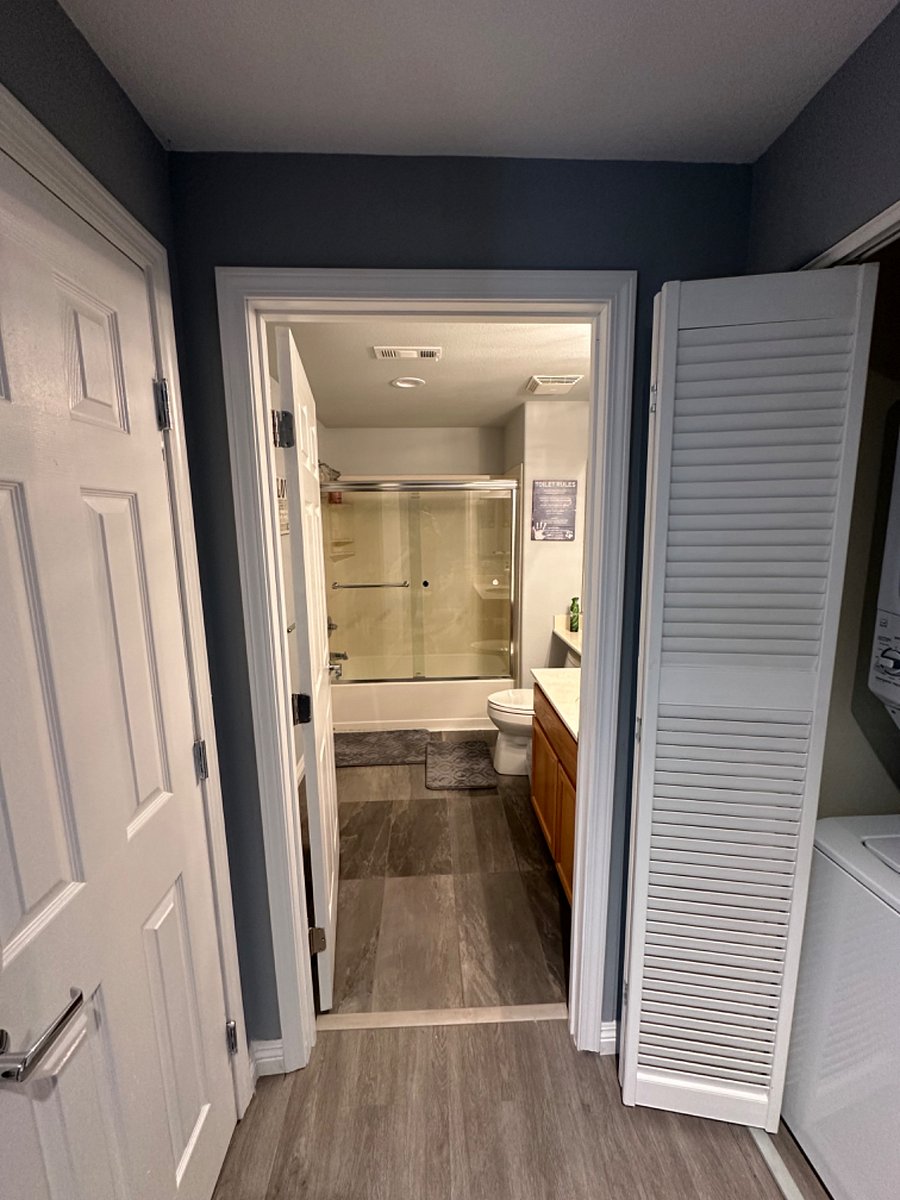 2nd Bathroom