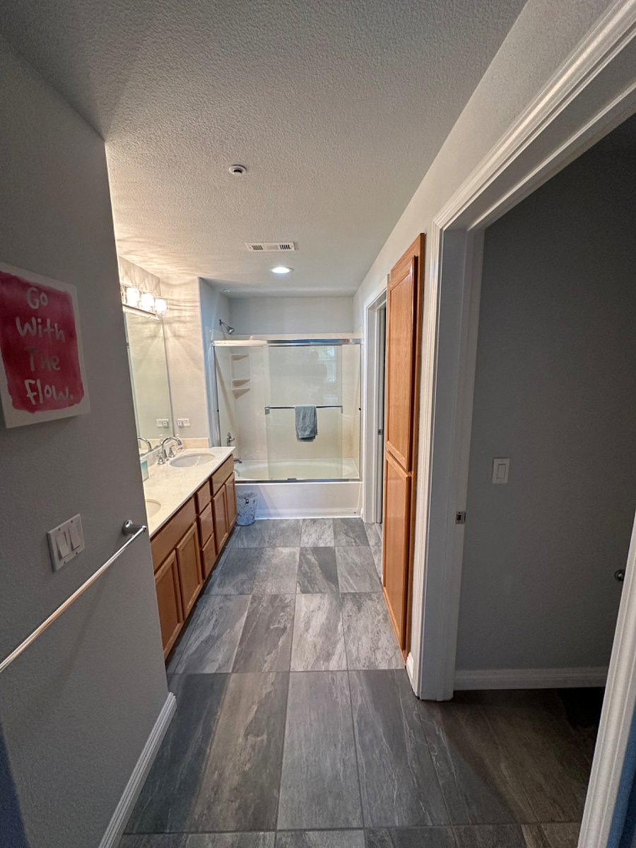Primary Suite Bathroom