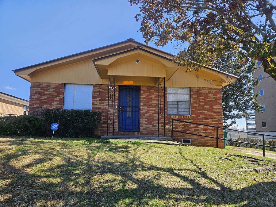 Furnished Finder property 660310_1 photo 1
