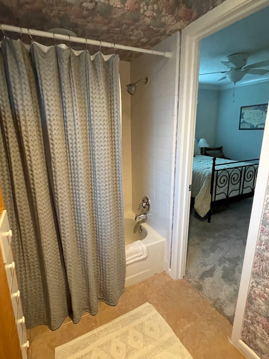Furnished Finder property 660352_1 photo 12