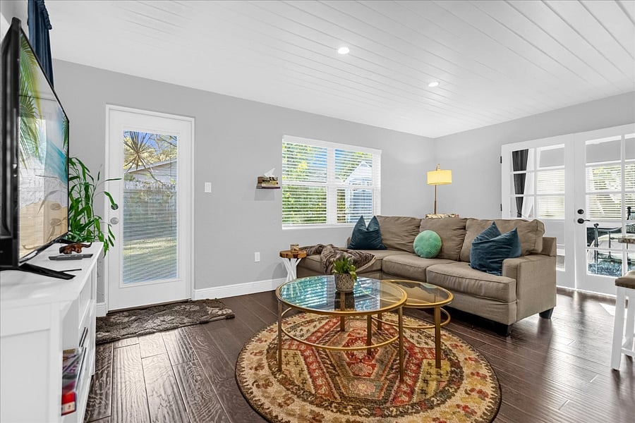 Furnished Finder property 660402_1 photo 4