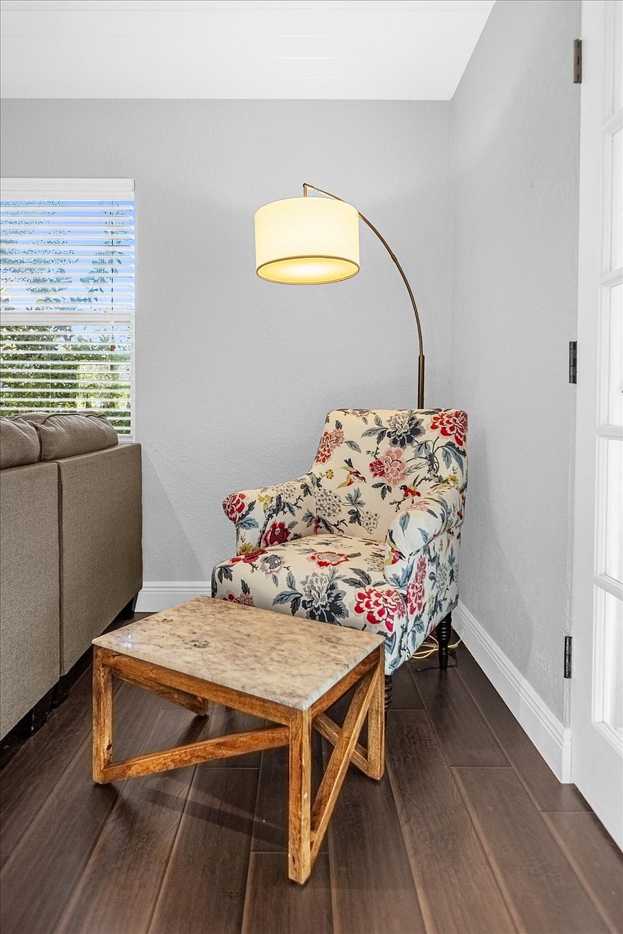 Furnished Finder property 660402_1 photo 28