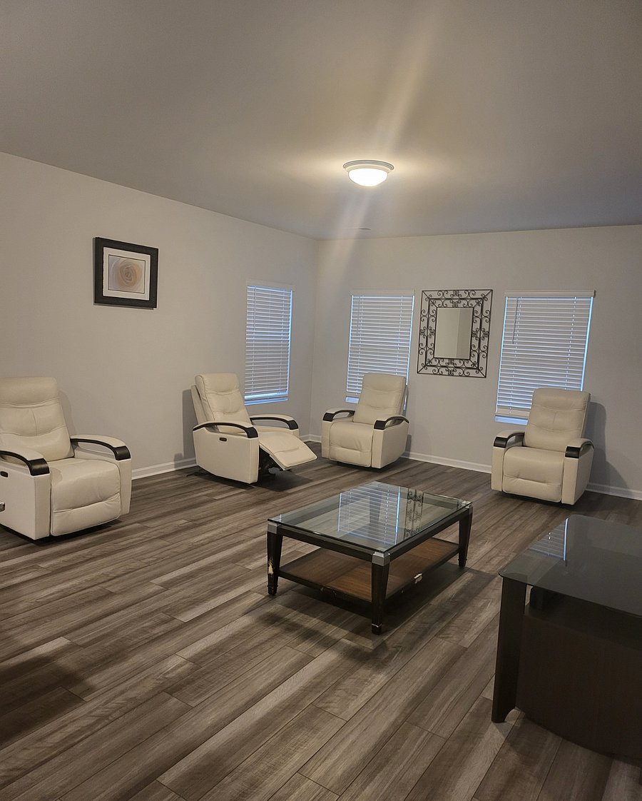 Furnished Finder property 660405_1 photo 10