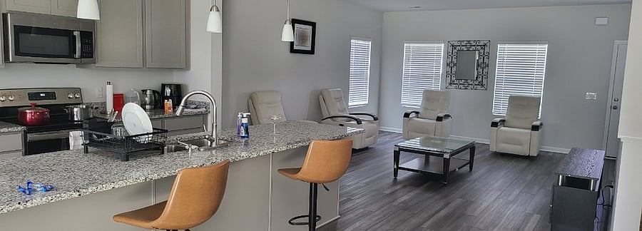 Furnished Finder property 660405_1 photo 12