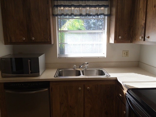 Furnished Finder property 660408_1 photo 4