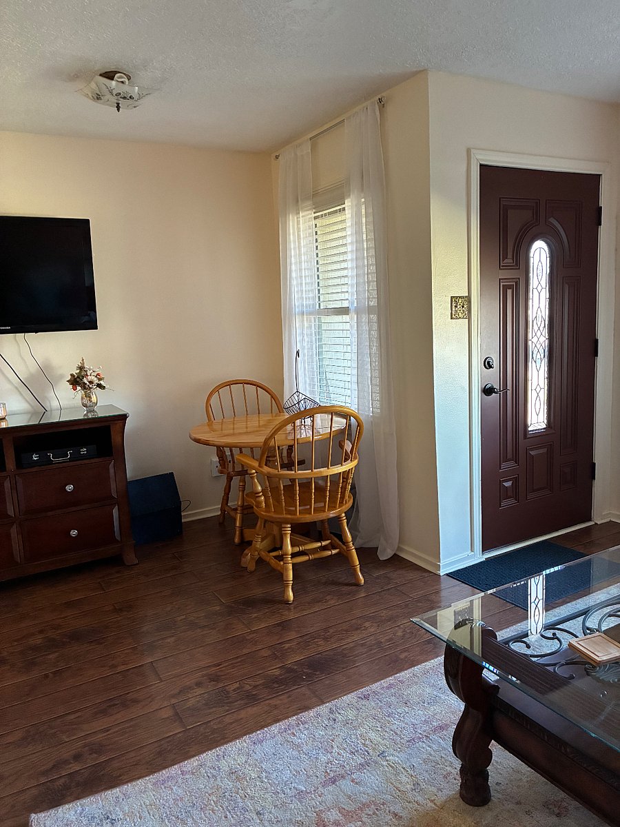 Furnished Finder property 660420_1 photo 13