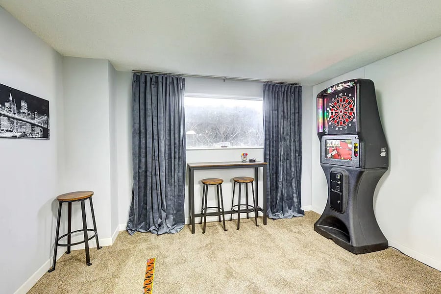 Furnished Finder property 660493_1 photo 8