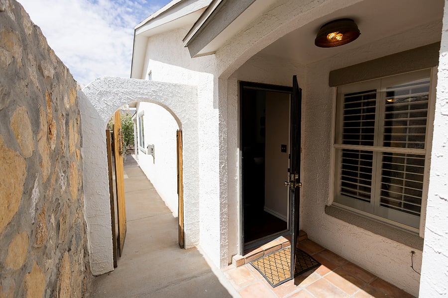 Furnished Finder property 660529_1 photo 17