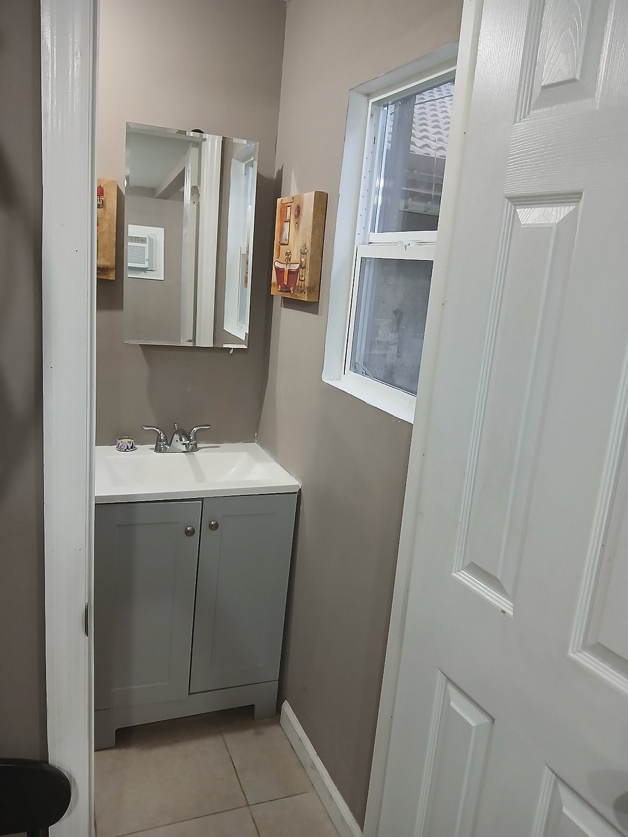 Furnished Finder property 660536_1 photo 4