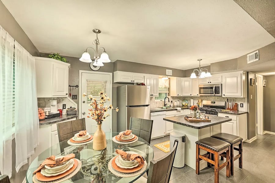 Furnished Finder property 660557_1 photo 9