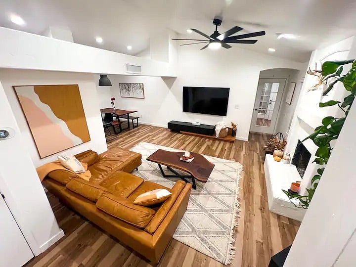 Furnished Finder property 660655_1 photo 3