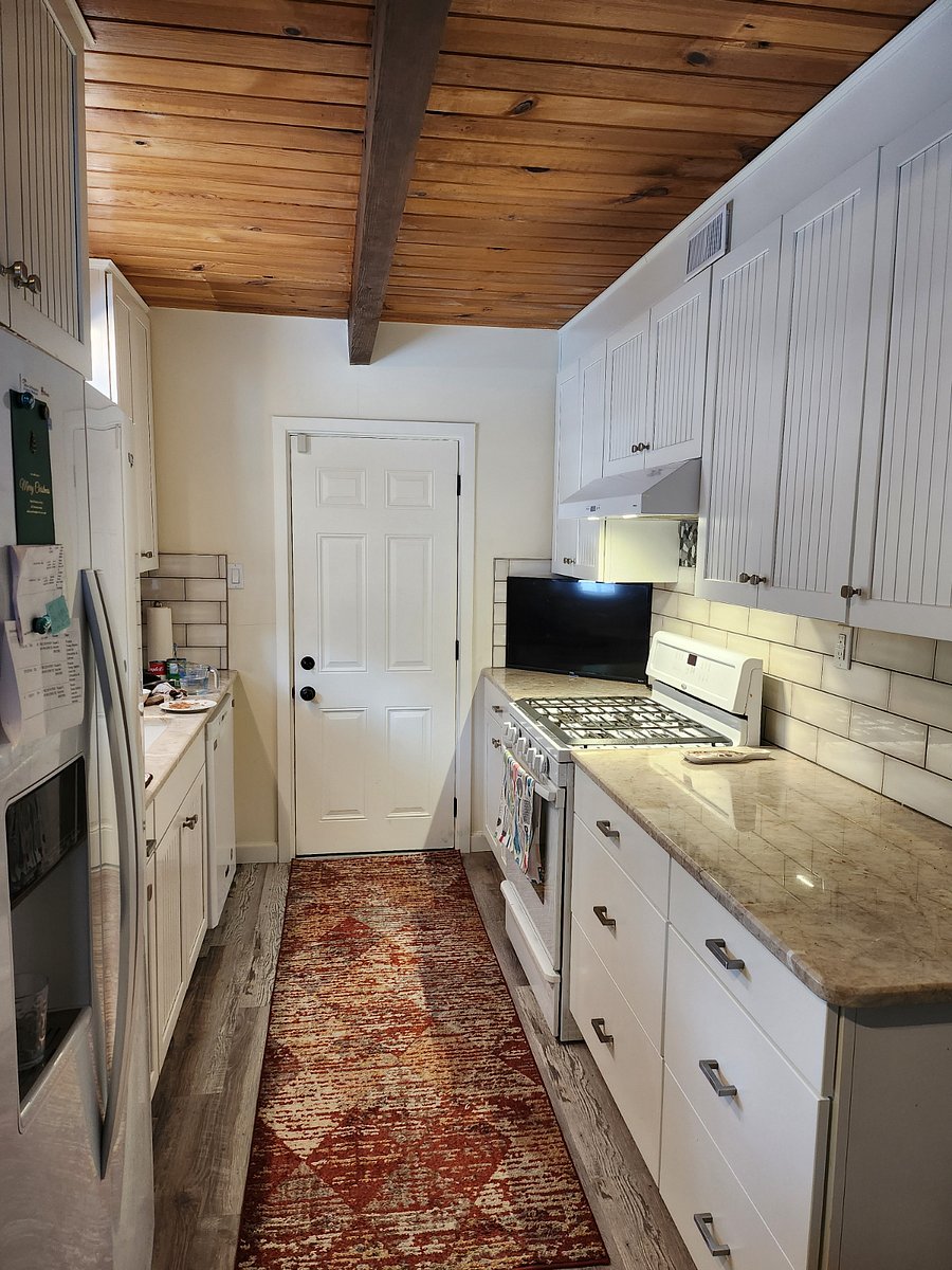 Furnished Finder property 660692_1 photo 4