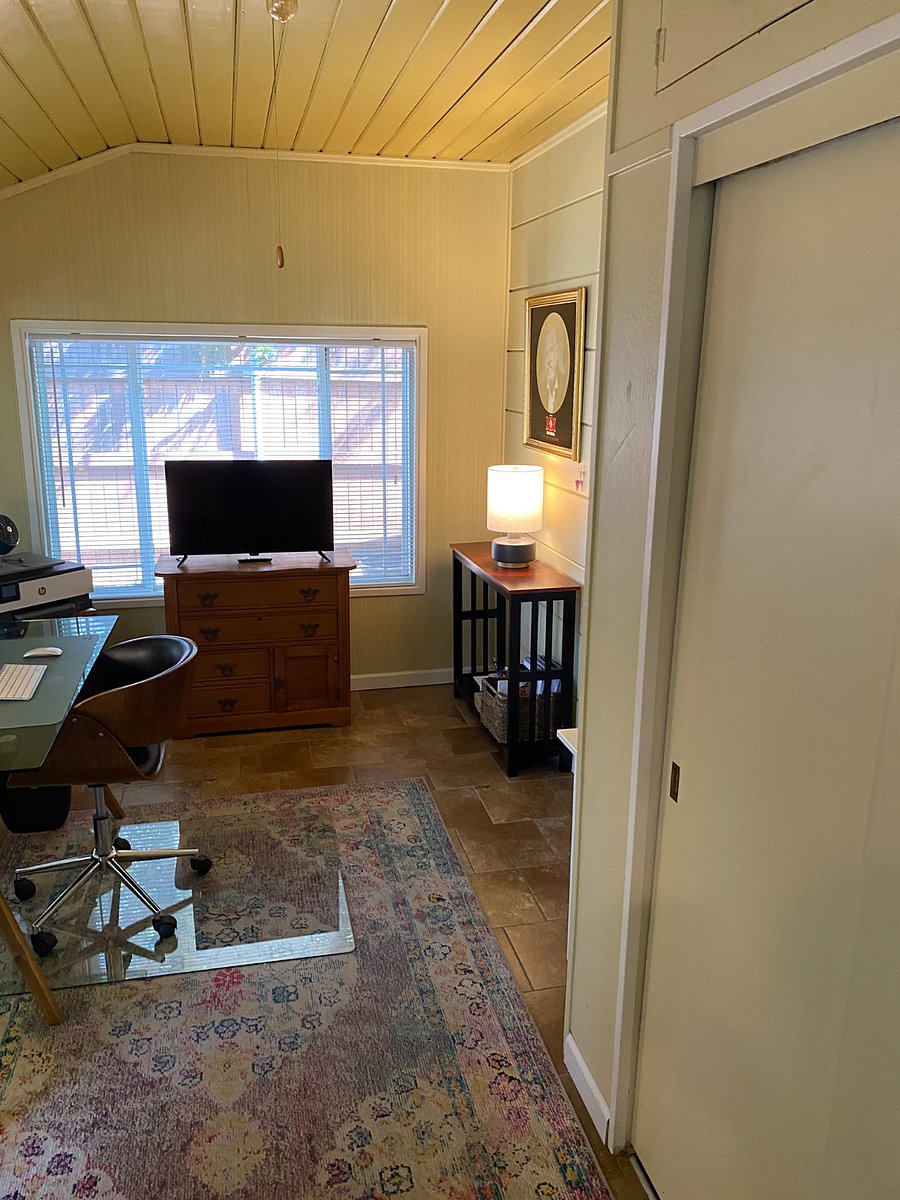 Furnished Finder property 660737_2 photo 9