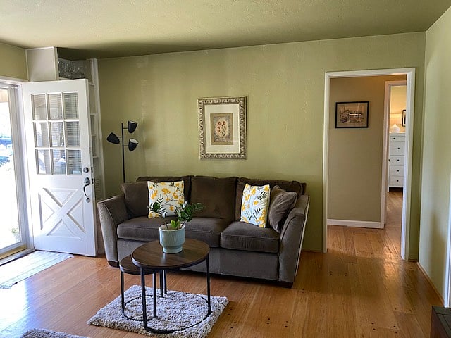 Furnished Finder property 660737_2 photo 4