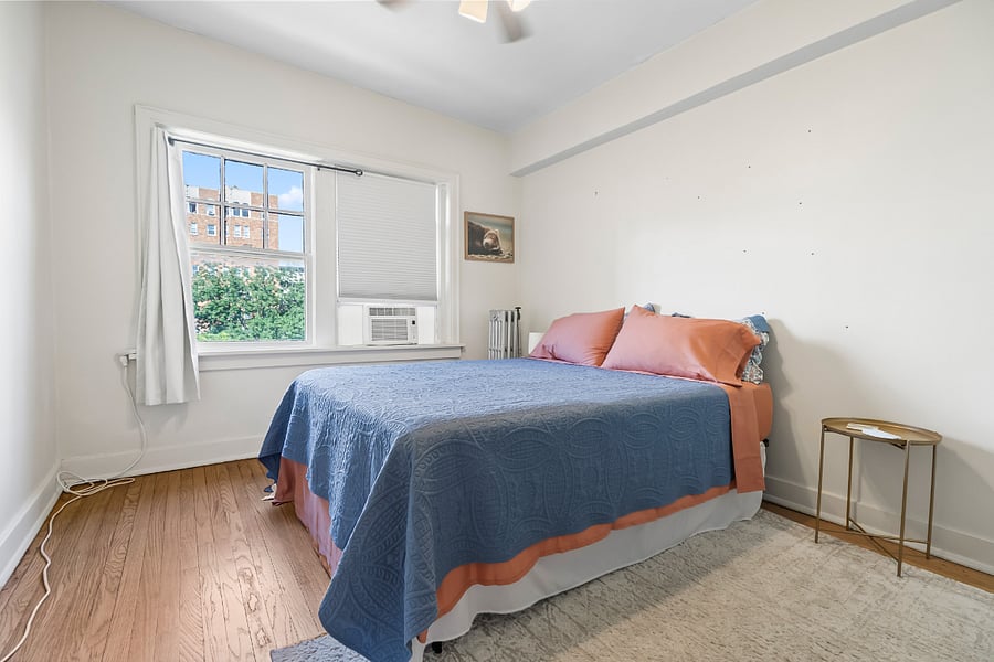 2 Bedroom Apartment