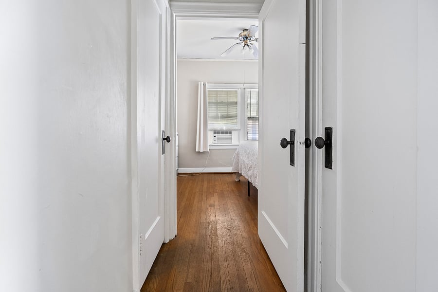 1 Bedroom Apt #1
Please note: Our building features multiple uniquely designed apartments. While furnishings, layouts, and decor may vary slightly from photos, each residence is thoughtfully curated to provide a comfortable and high-quality stay.