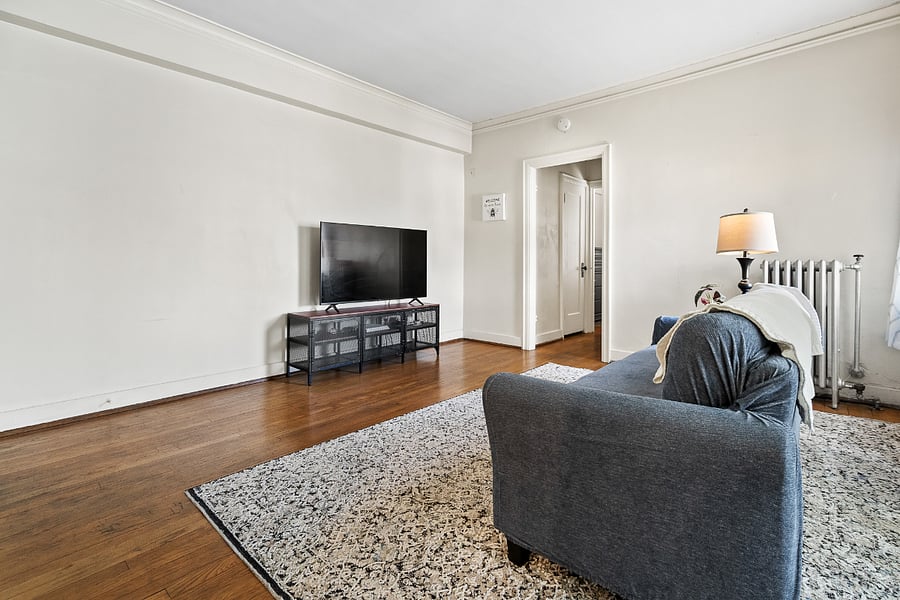1 Bedroom Apt #2
Please note: Our building features multiple uniquely designed apartments. While furnishings, layouts, and decor may vary slightly from photos, each residence is thoughtfully curated to provide a comfortable and high-quality stay.