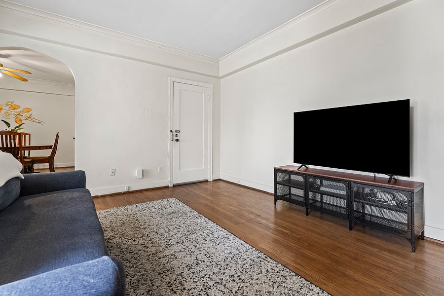 1 Bedroom Apt #2
Please note: Our building features multiple uniquely designed apartments. While furnishings, layouts, and decor may vary slightly from photos, each residence is thoughtfully curated to provide a comfortable and high-quality stay.