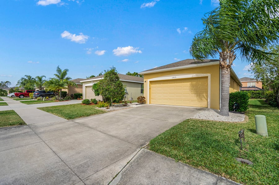 Furnished Finder property 660750_1 photo 32