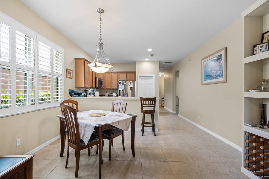 Furnished Finder property 660750_1 photo 6