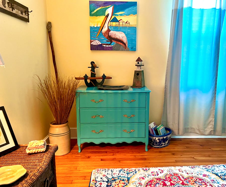 Guest bedroom